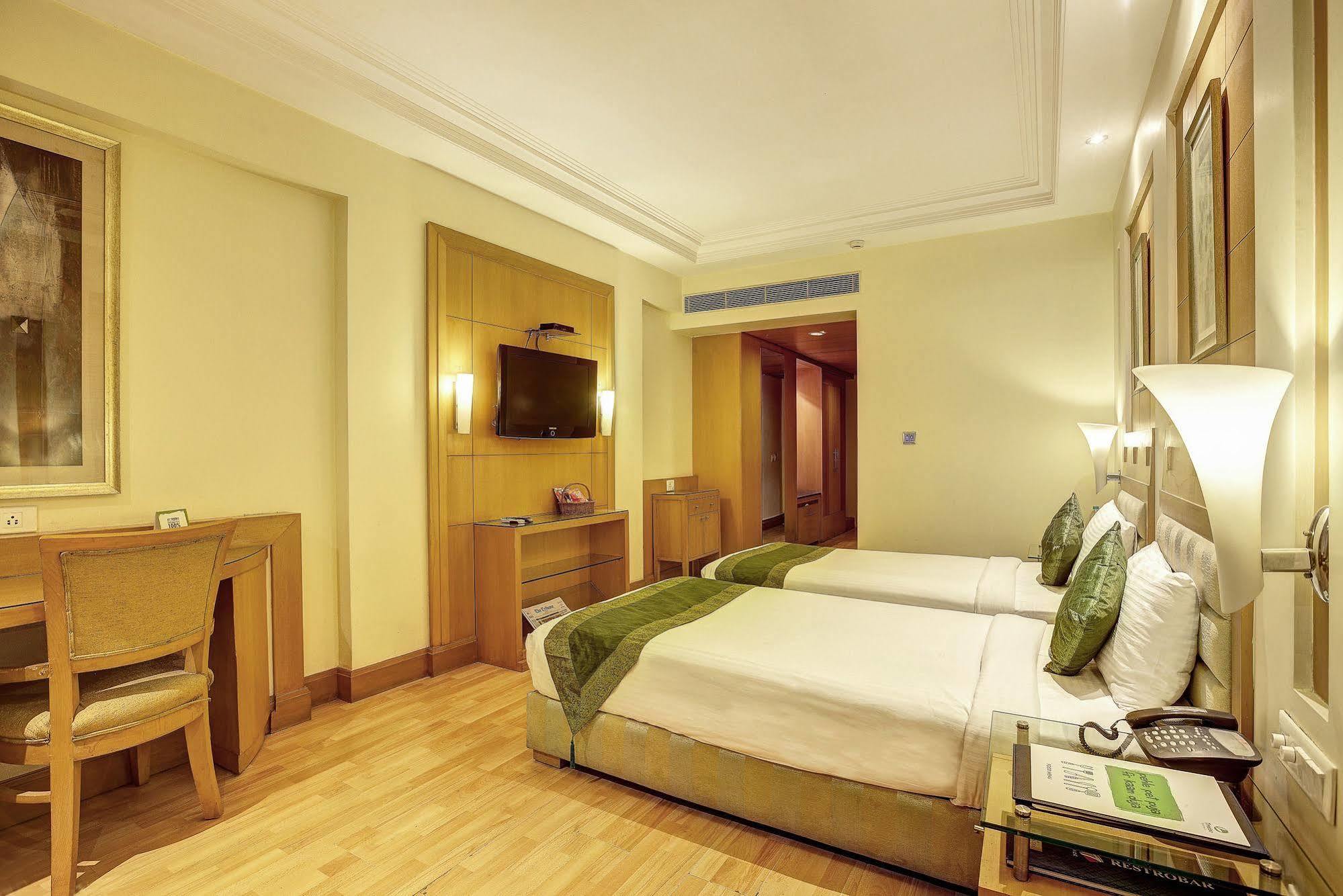 Western Court Chandigarh Luaran gambar