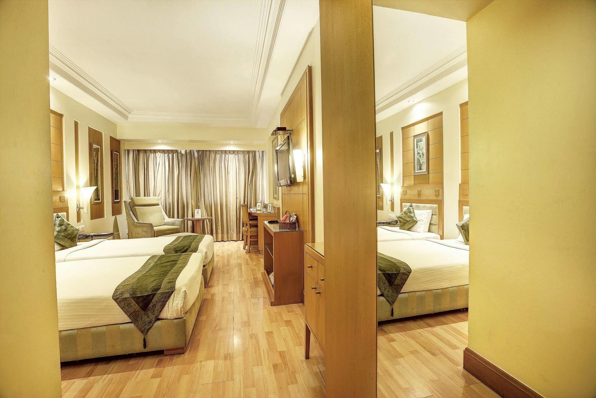 Western Court Chandigarh Luaran gambar