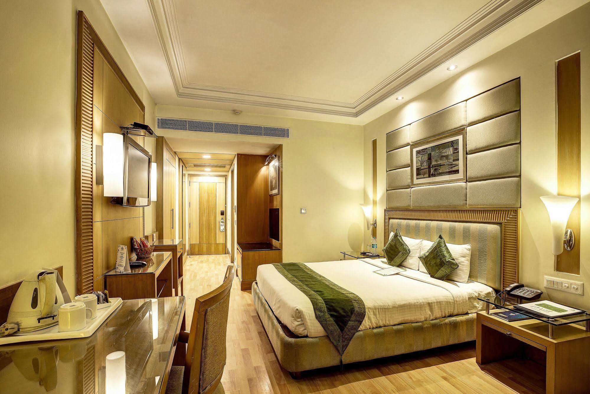 Western Court Chandigarh Luaran gambar
